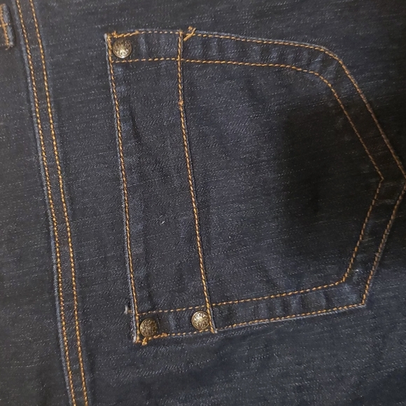 💥3/25$ Crop jeans ( any 3 listings with starburst can be bundled) - Picture 3 of 5